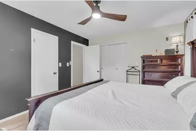 202 Hazelwood Avenue, Anderson, SC 29626 - Photo 15