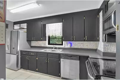 202 Hazelwood Avenue, Anderson, SC 29626 - Photo 11