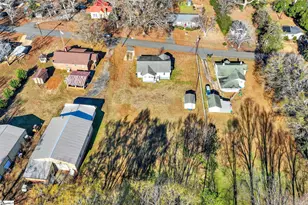 23 Spring St, Pelzer, SC 29669 - Photo 15