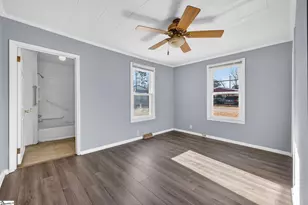 23 Spring St, Pelzer, SC 29669 - Photo 9