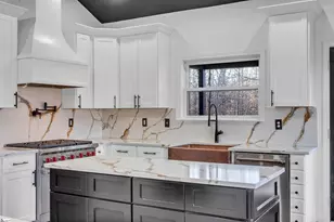 3155 State Park Rd, Greenville, SC 29609 - Photo 11