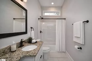 405 Hagood St, Easley, SC 29640 - Photo 21