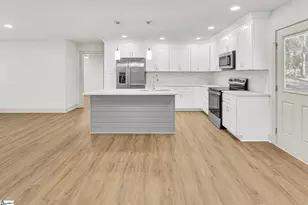 901 Standing Springs Rd, Greenville, SC 29605 - Photo 11