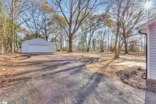 901 Standing Springs Rd, Greenville, SC 29605 - Photo 35