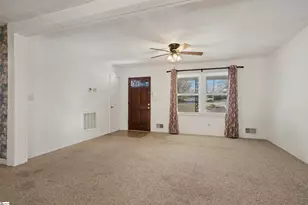 127 Walden Cir, Spartanburg, SC 29301 - Photo 5