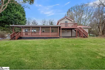 135 Commercial Circle, Westminster, SC 29693 - Photo 1