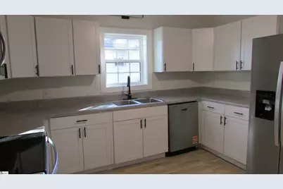 106 Florence Street, Clinton, SC 29325 - Photo 5