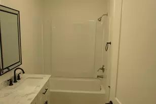 106 Florence St, Clinton, SC 29325 - Photo 13