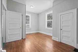 276 S Spring St, Spartanburg, SC 29306 - Photo 13