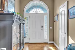 14 Manorwood Ct, Simpsonville, SC 29681 - Photo 3