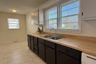 105 Tyler Ct, Spartanburg, SC 29301 - Photo 5