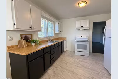 105 Tyler Court, Spartanburg, SC 29301 - Photo 3