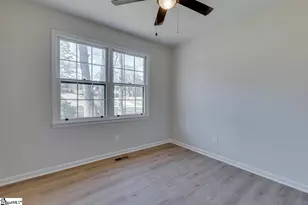 111 Oak Park Dr, Mauldin, SC 29662 - Photo 17