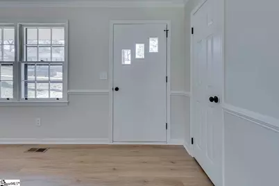 111 Oak Park Drive, Mauldin, SC 29662 - Photo 5