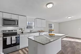 34 McCauley Ln, Travelers Rest, SC 29690 - Photo 13