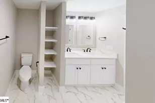 1300 Fairview Rd, Gaffney, SC 29341 - Photo 13