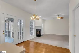 1105 Farming Creek Dr, Simpsonville, SC 29680 - Photo 17