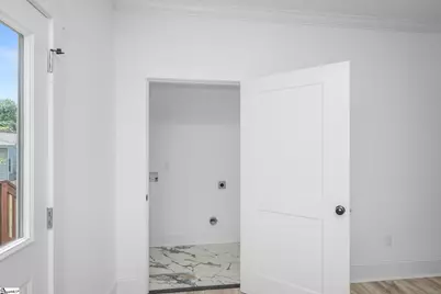305 Valley Street, Greenville, SC 29611 - Photo 13