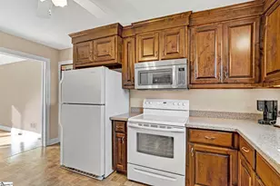 10 Powell Dr, Greenville, SC 29617 - Photo 15