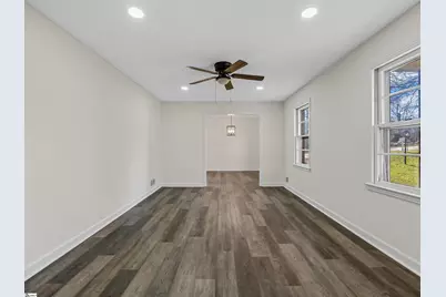 196 Ellington Drive, Spartanburg, SC 29301 - Photo 7