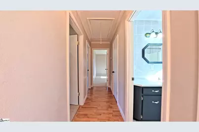 1202 Brookwood Drive, Boiling Springs, SC 29316 - Photo 7