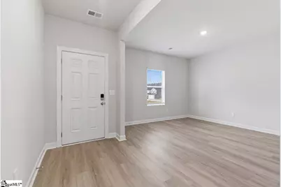 605 Hollybank Street, Fountain Inn, SC 29644 - Photo 5