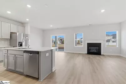 605 Hollybank Street, Fountain Inn, SC 29644 - Photo 7