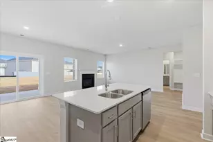 605 Hollybank St, Fountain Inn, SC 29644 - Photo 11