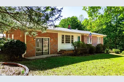 105 Midway Drive, Westminster, SC 29693 - Photo 1