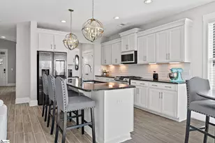 157 Foxbank Cir, Greer, SC 29651 - Photo 7