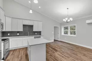 4724 State Park Rd, Travelers Rest, SC 29690 - Photo 9