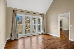 404 Grayson Dr, Moore, SC 29369 - Photo 7