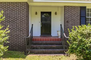 114 York St, Clinton, SC 29325 - Photo 3