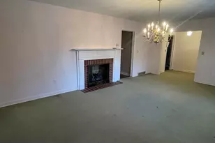 114 York St, Clinton, SC 29325 - Photo 7