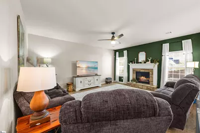 8 Valley Bluff Lane, Simpsonville, SC 29680 - Photo 3