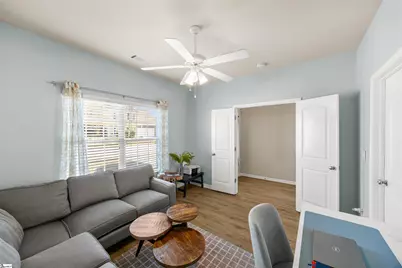 8 Valley Bluff Lane, Simpsonville, SC 29680 - Photo 11