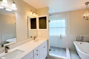 11 Hickory Hollow Ct, Greenville, SC 29607 - Photo 7