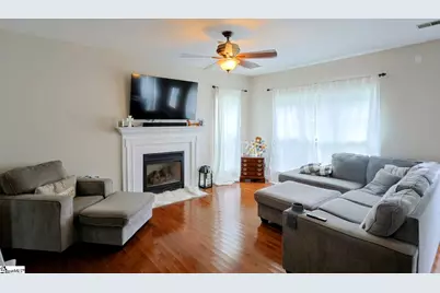 11 Hickory Hollow Court, Greenville, SC 29607 - Photo 3