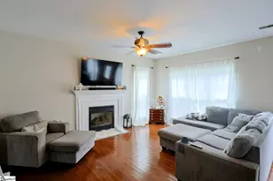 11 Hickory Hollow Ct, Greenville, SC 29607 - Photo 3