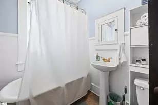 315 N Adair St, Clinton, SC 29645 - Photo 19