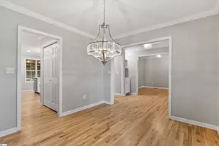 413 W Faris Rd, Greenville, SC 29605 - Photo 9