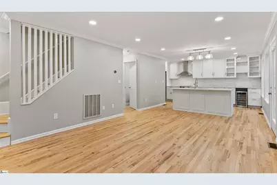 413 W Faris Road, Greenville, SC 29605 - Photo 17