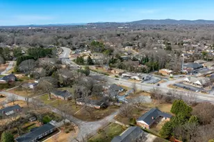 8 Howell Cir, Greenville, SC 29615 - Photo 39