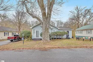 33 School St, Enoree, SC 29335 - Photo 3