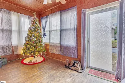 33 School Street, Enoree, SC 29335 - Photo 5