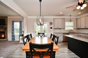 311 Lindstrom Ct, Simpsonville, SC 29680 - Photo 9