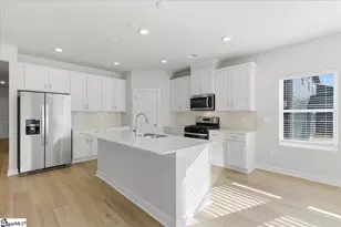 612 Hollybank St, Fountain Inn, SC 29644 - Photo 13