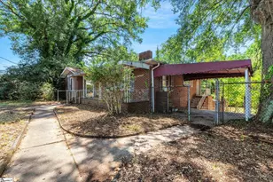 104 E Butler Rd, Mauldin, SC 29662 - Photo 5