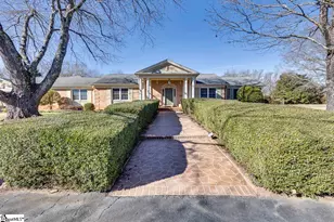 136 Club Dr, Simpsonville, SC 29681 - Photo 1