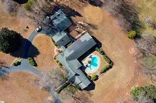 136 Club Dr, Simpsonville, SC 29681 - Photo 49